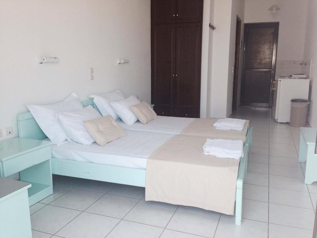 Diomare Villas Kypseli Habitación foto